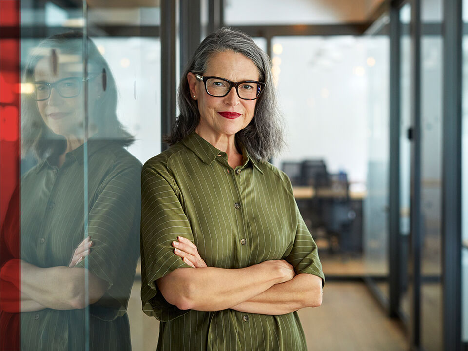 femme au bureau