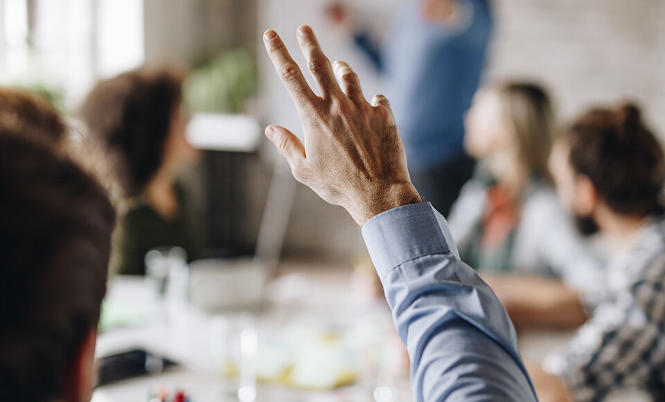 personne en r&eacute;union