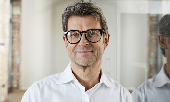 homme en entreprise